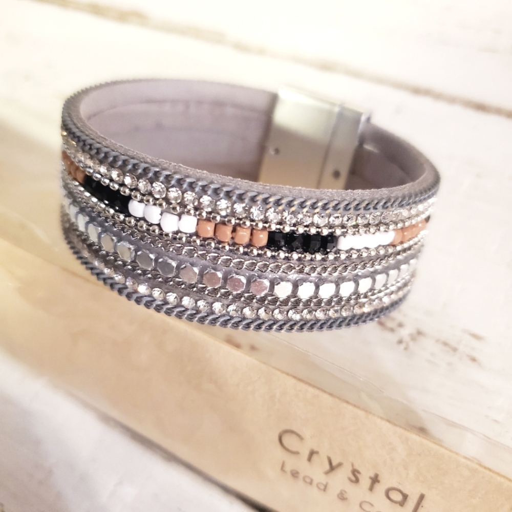 Bracelet: Magnetic Beaded Rhinestone Faux Leather Straps Silver Tone Clasp